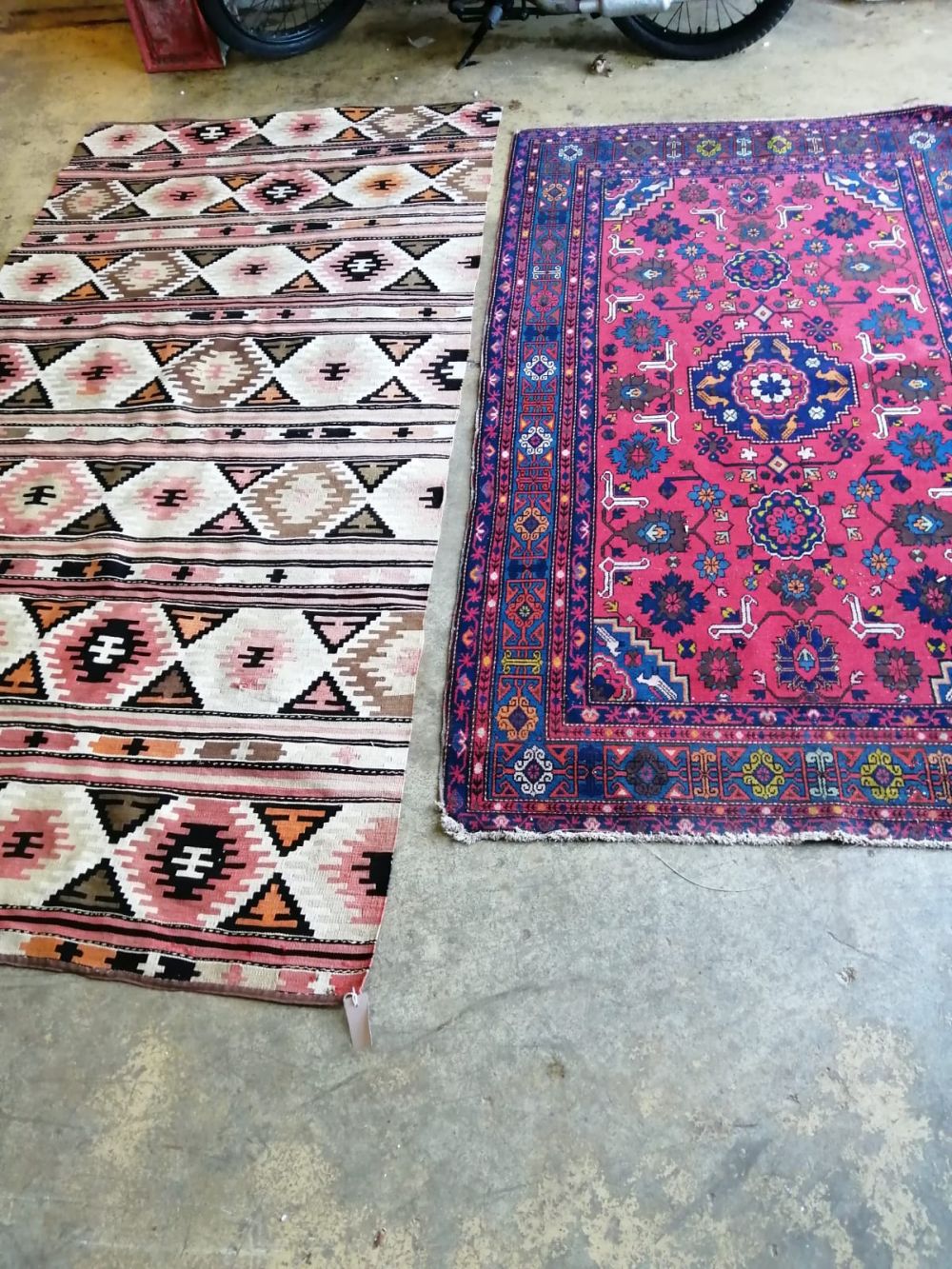 A red ground Hamadan rug and a Kelim rug, larger 210 x 130cm